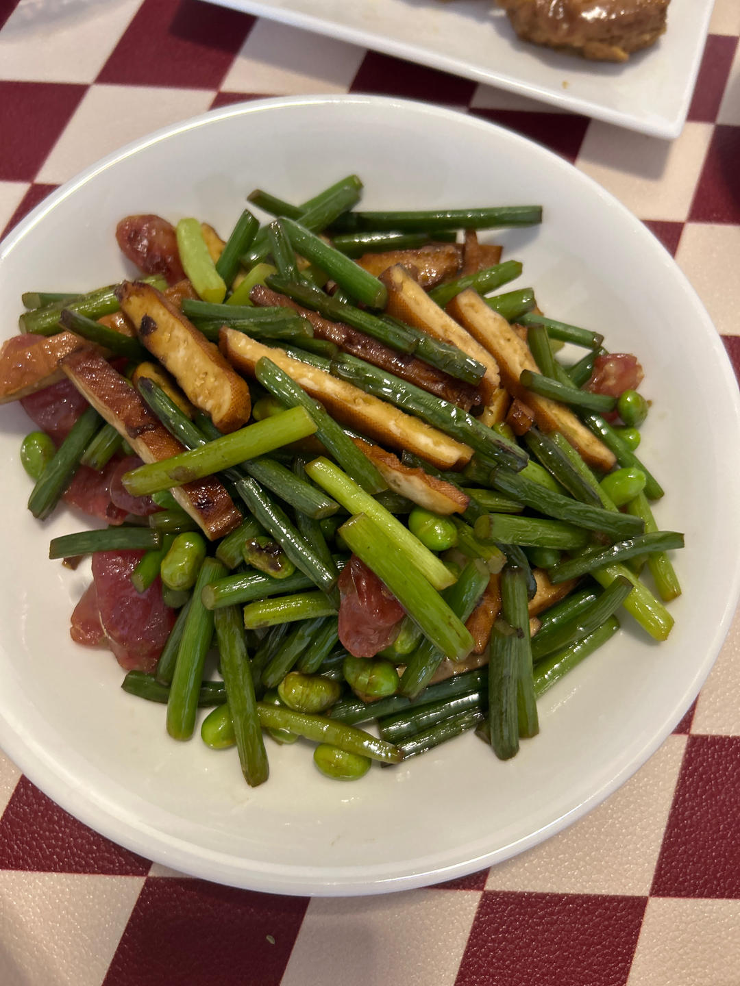 小腊肉炒韭苔