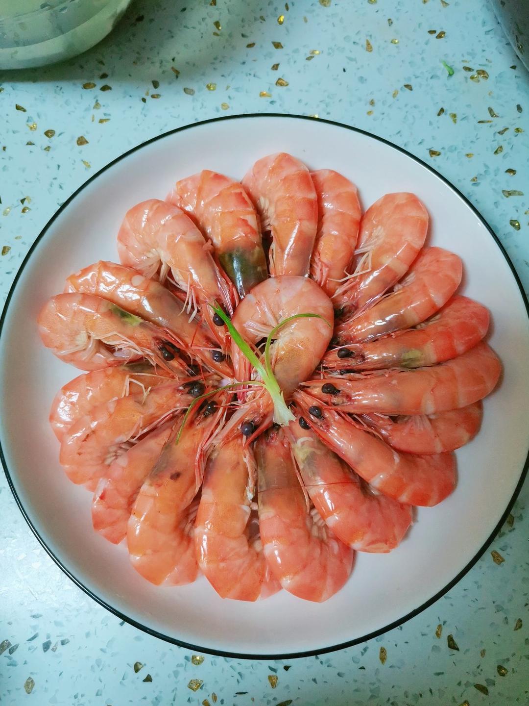 白水煮“虾”时 冷水下锅还是热水下锅？