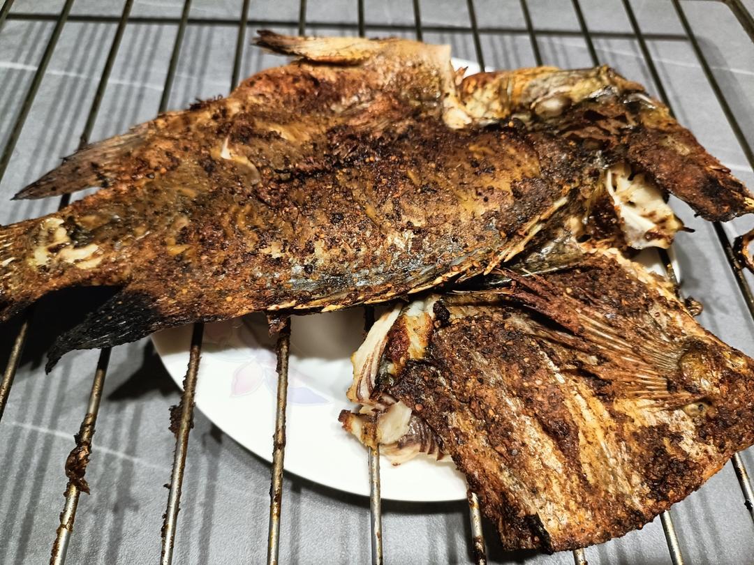 香喷喷烤罗非鱼（烤箱版）