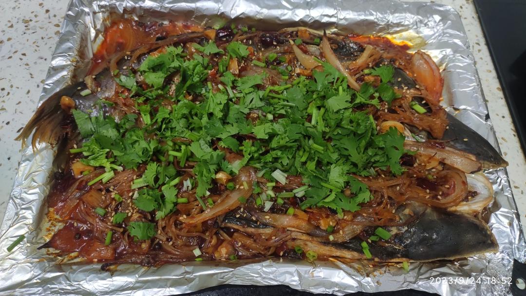 重庆烤鱼(烤箱版)爆好吃，爆简单