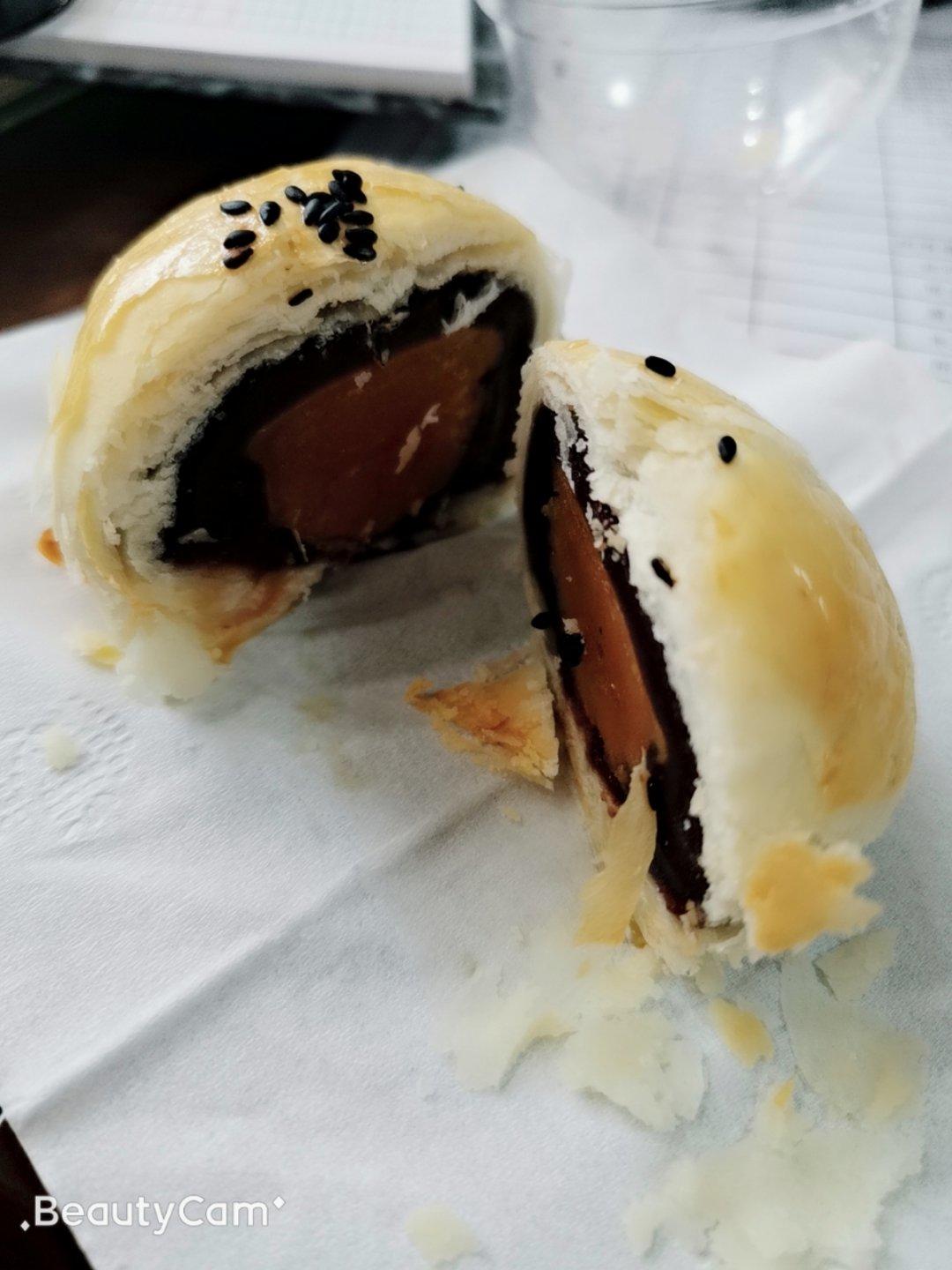 蛋黄酥