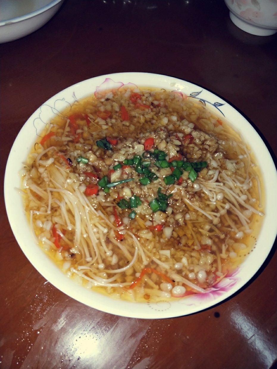 蒜蓉蒸金针菇