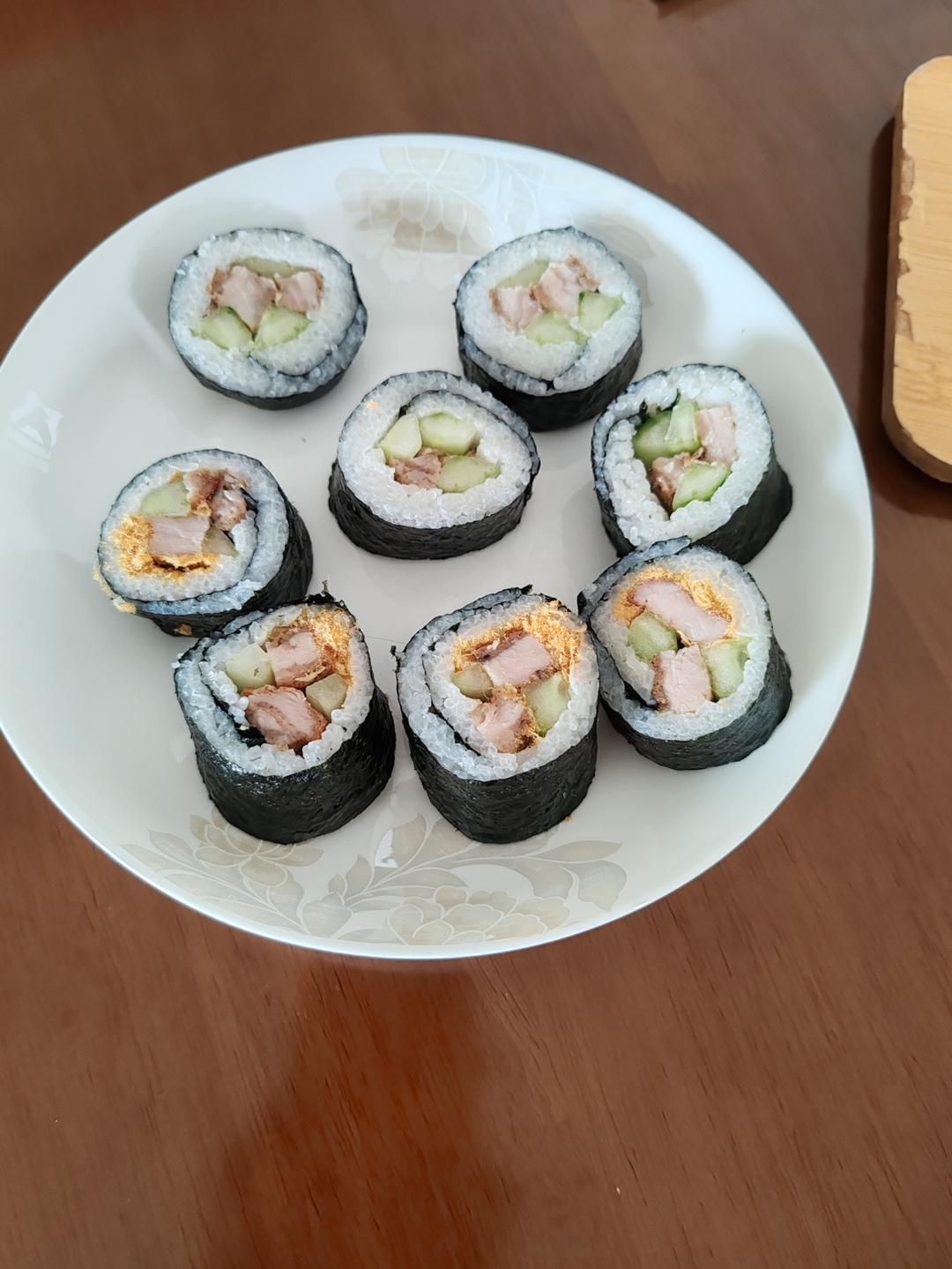 自制寿司（含寿司醋配方和超详细寿司卷法）