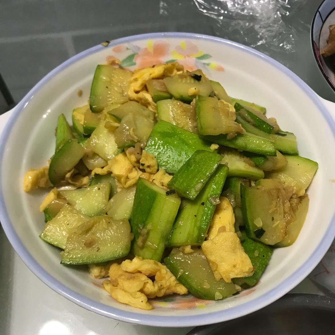 虾皮清炒西葫芦