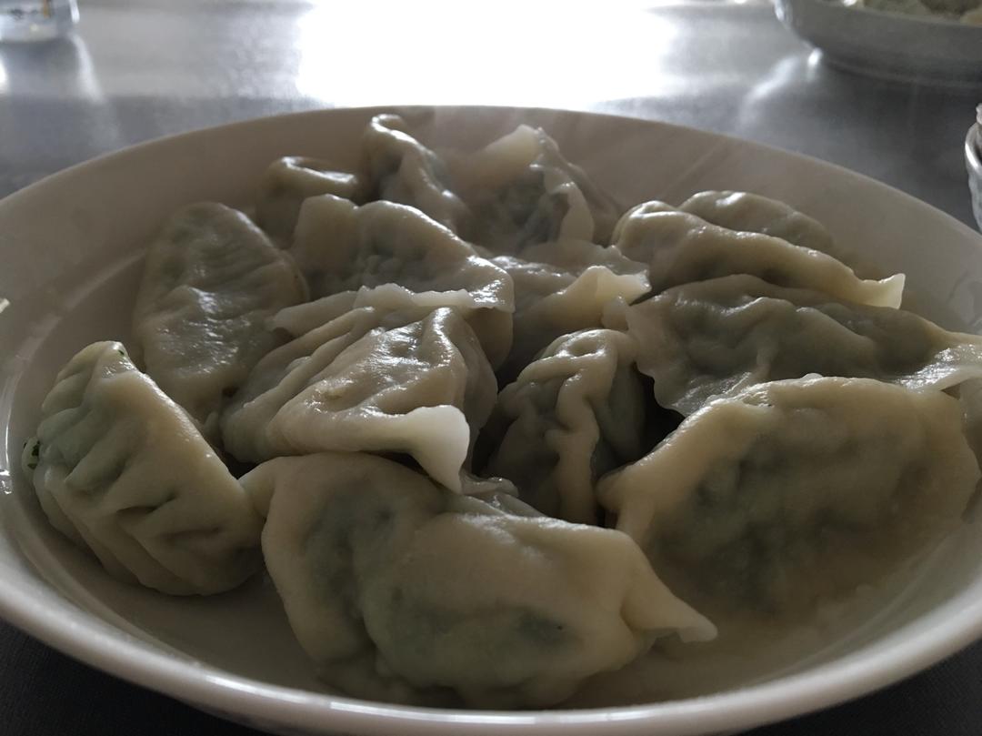 荠菜鲜肉饺子