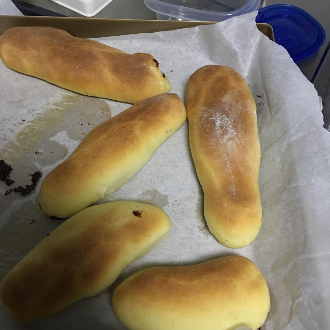 霄露做的巧克力夹心多纳高面包巧克力夹心多纳高面包面