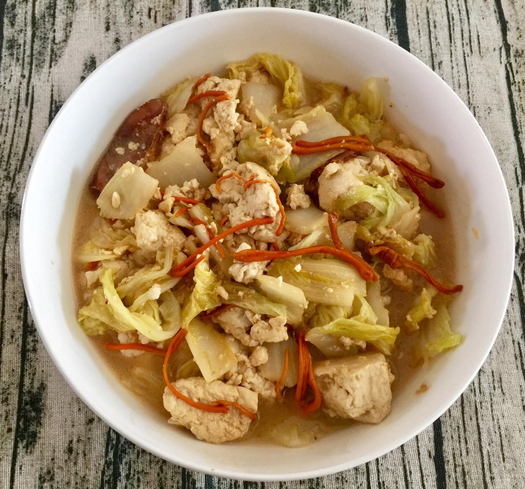 冬季家常菜：白菜炖豆腐