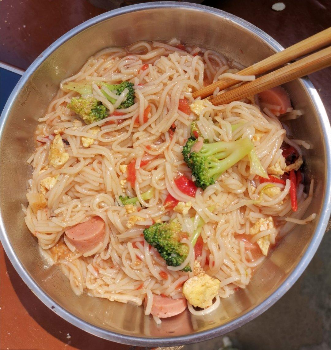 超级入味好吃的番茄鸡蛋面