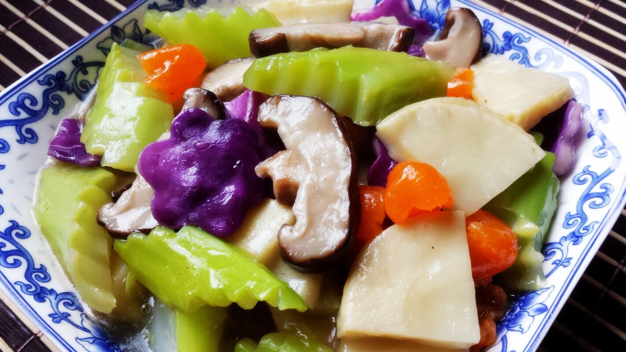 【圆满素食】春天的味道 | 素三鲜的做法