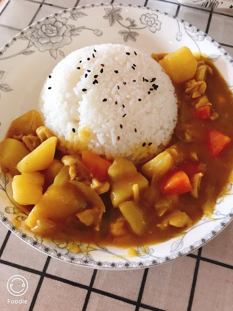零失败日式咖喱鸡肉饭！！最正宗日本家庭做法！简单又好吃！