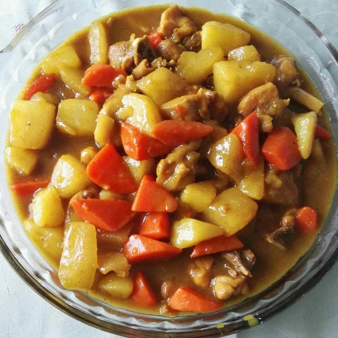 嘟嘟zjw做的咖喱土豆鸡块