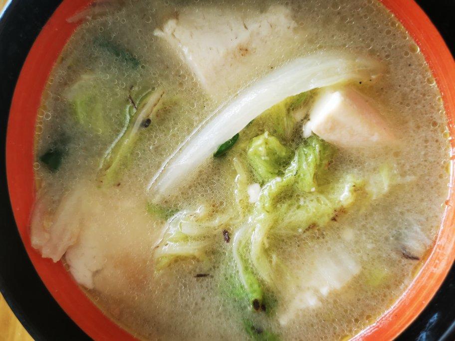 白菜豆腐汤
