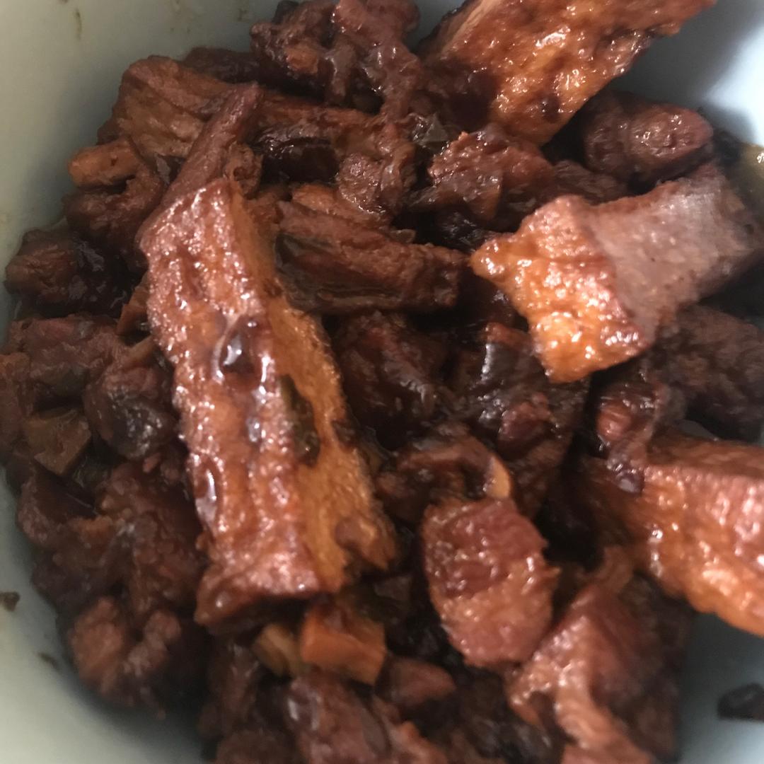 卤肉饭【曼达小馆】