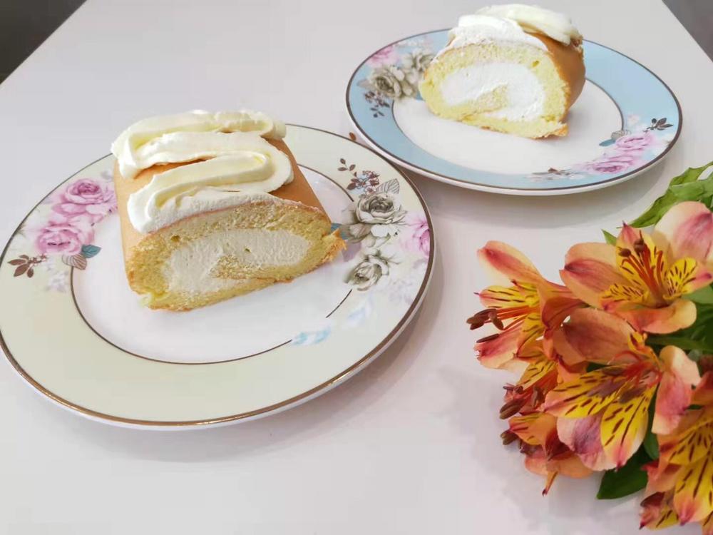 超简单圣诞树根蛋糕卷-超人气菜谱