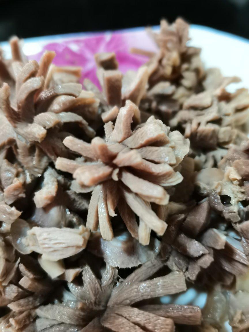 爆炒鸡胗花
