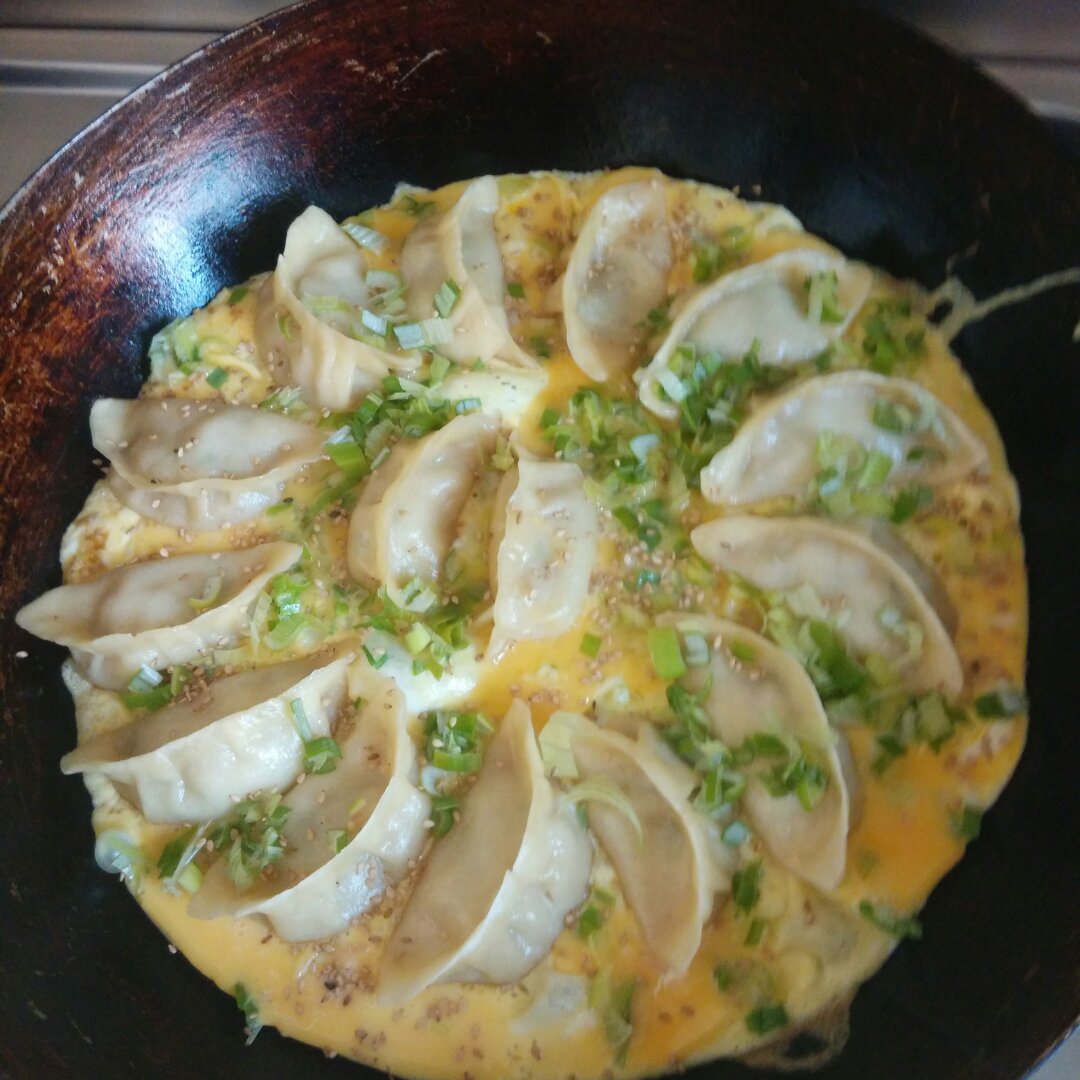 抱蛋煎饺