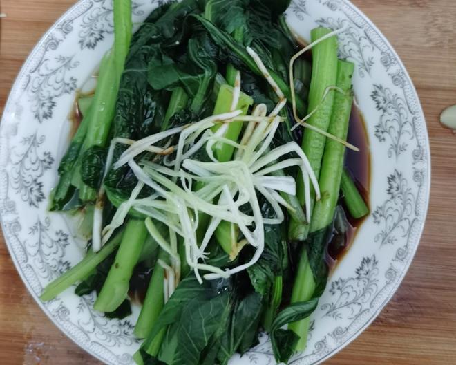 极简版白灼菜心           3分钟吃到地道广东菜的做法