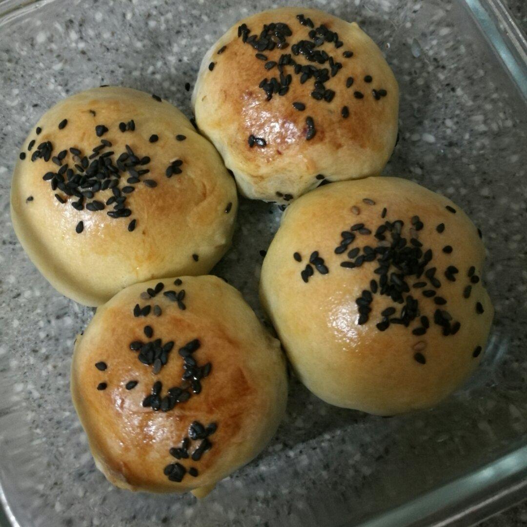蛋黄酥