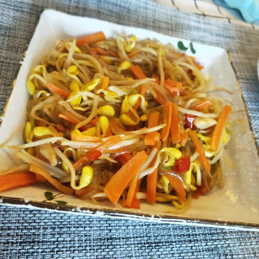 豆芽炒粉丝