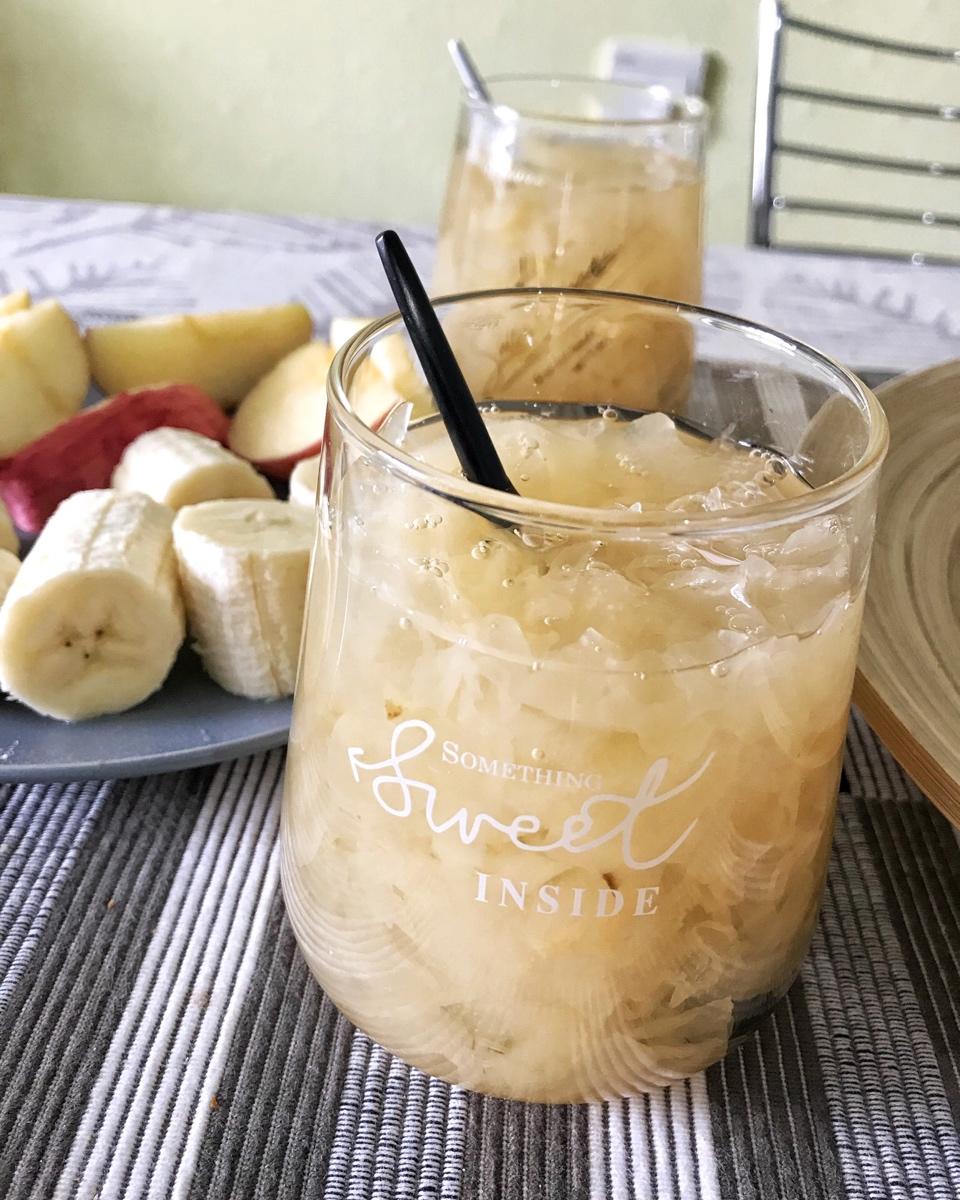 春季养生～冰糖银耳雪梨🍐枸杞红枣汤