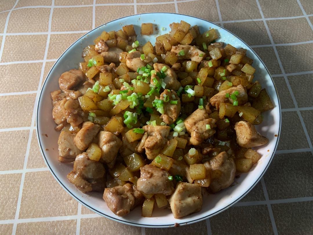 一道怎么做都好吃的干煎土豆鸡丁（红烧，咖喱，椒盐，孜然）