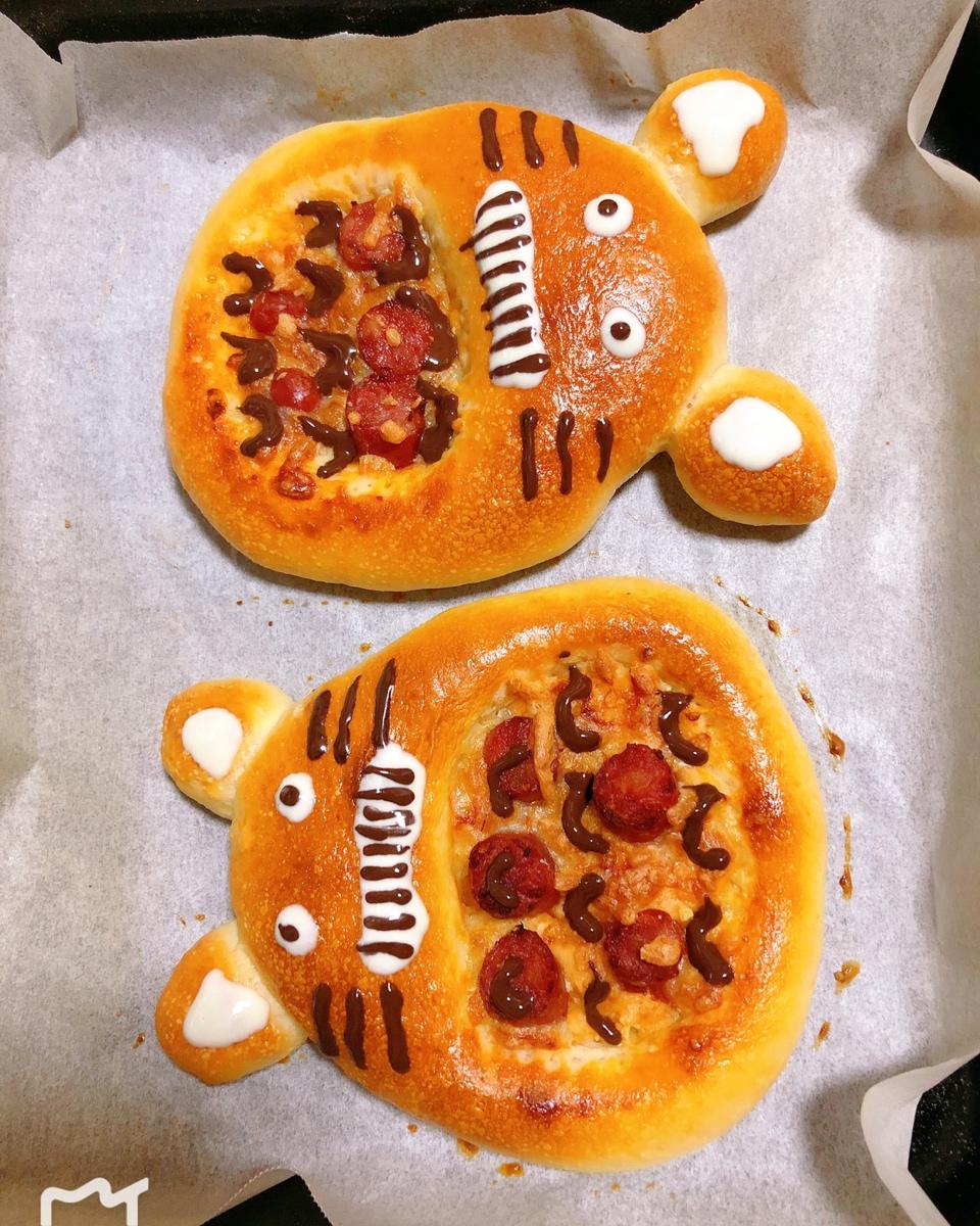 萌到炸裂的龙猫披萨
