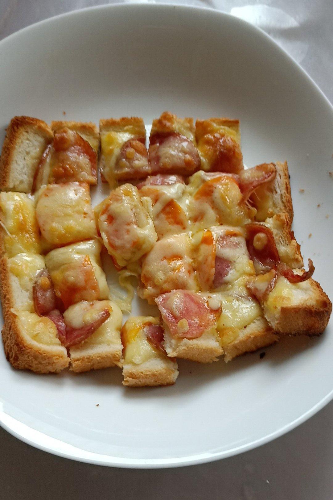 芝士面包片披萨