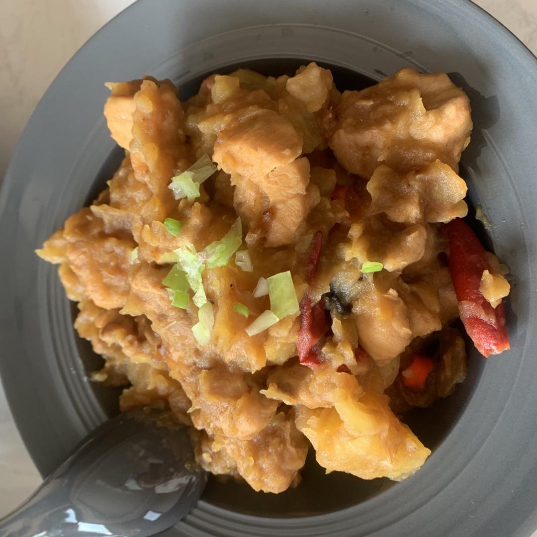 妈妈的土豆炖鸡块