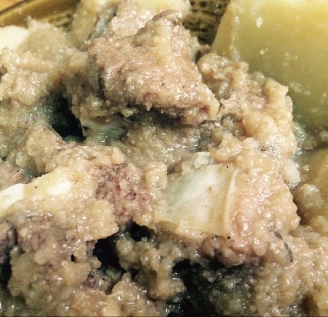 川味粉蒸排骨