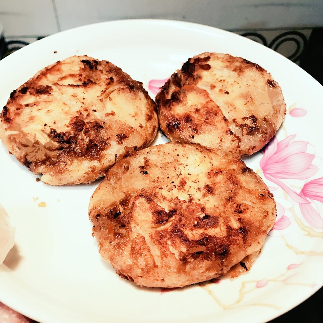 麻酱糖火烧（老北京小吃）