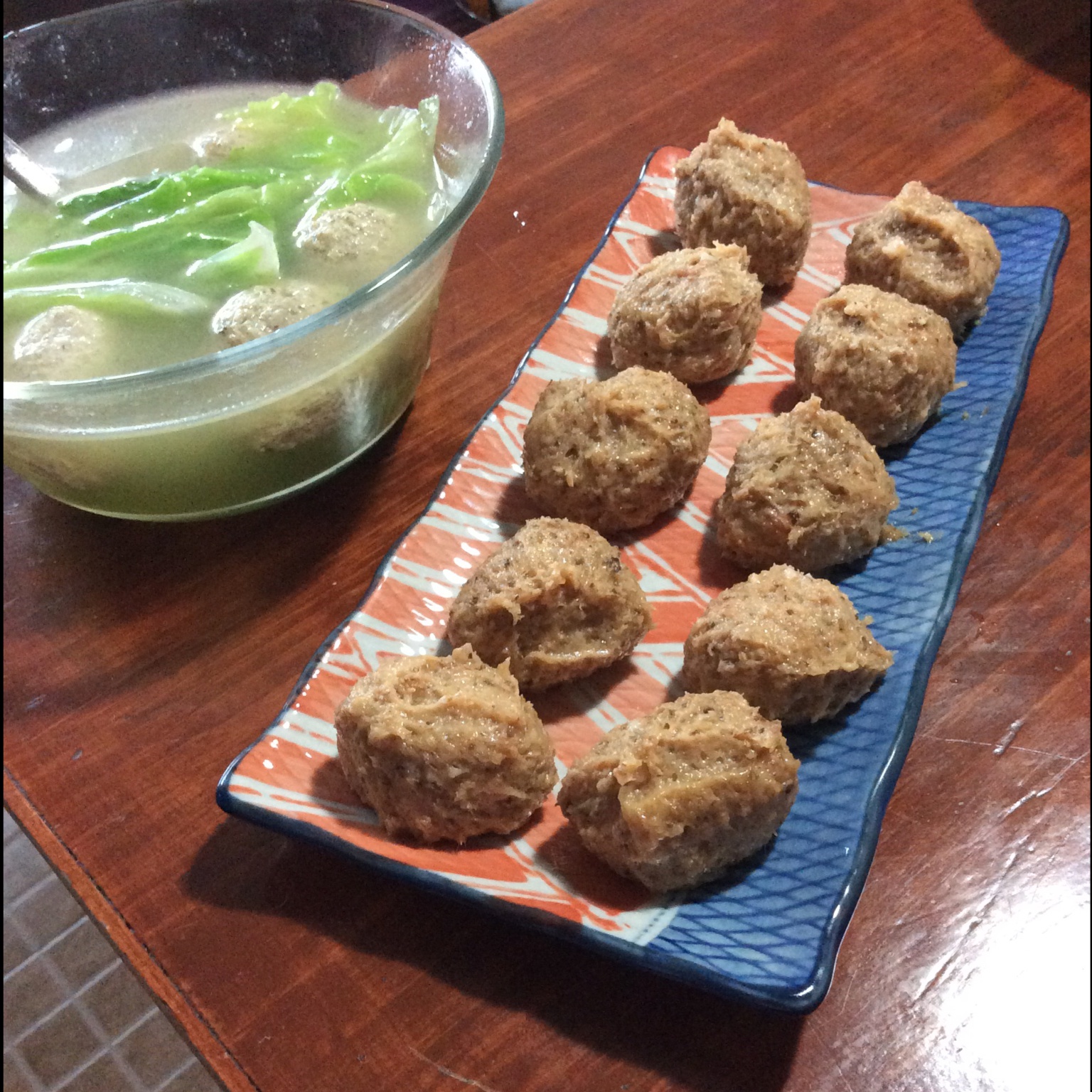 蒸马蹄香菇肉丸