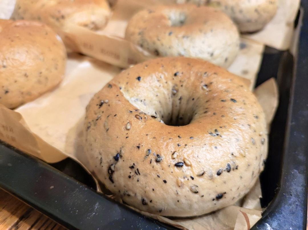 原味贝果🥯/黑芝麻贝果🥯