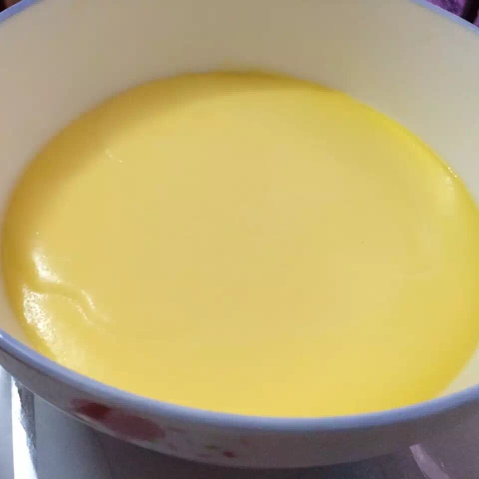 牛奶炖蛋