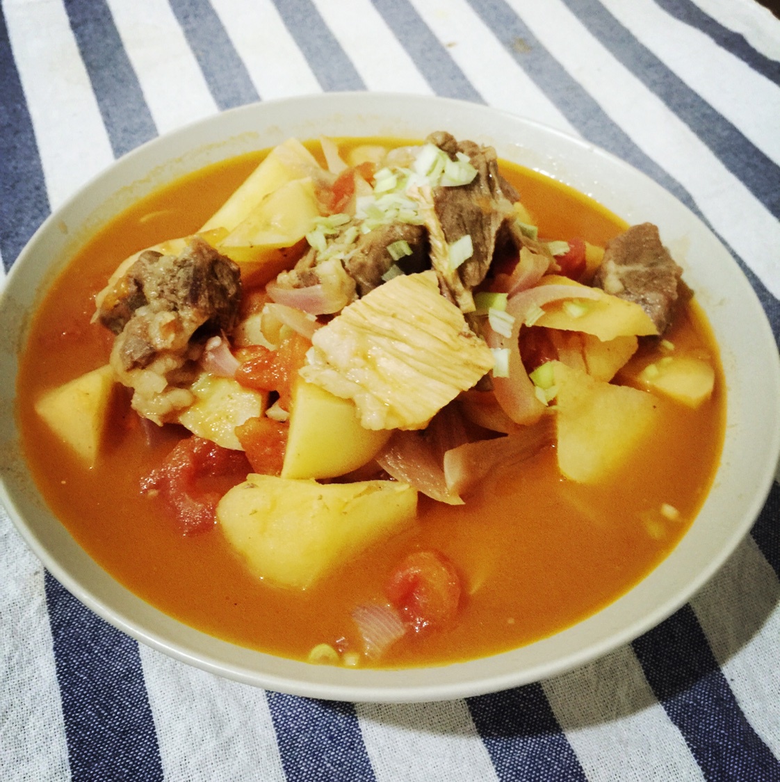 番茄土豆炖牛腩
