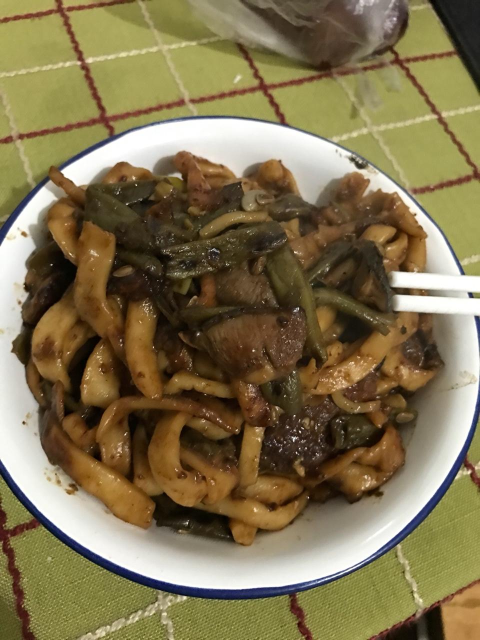 豆角焖面