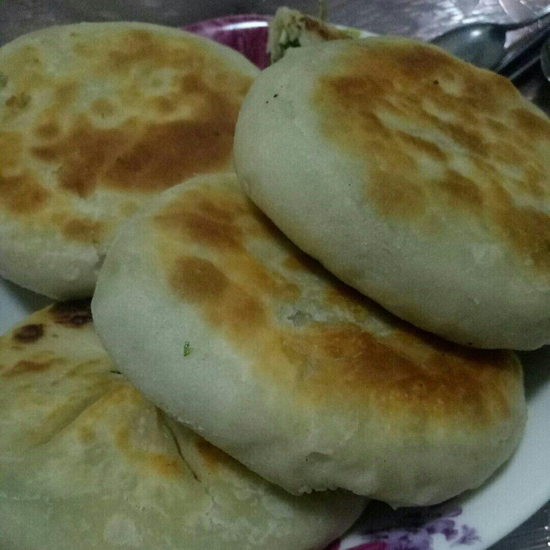 皮薄馅大～韭菜鸡蛋饼