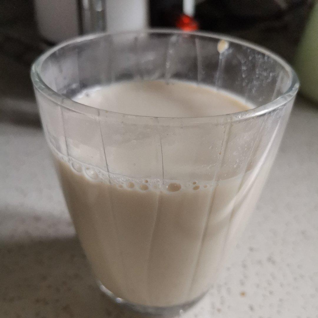 花生米乳豆浆