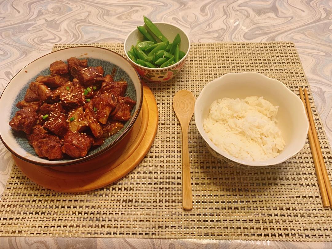 红烧排骨