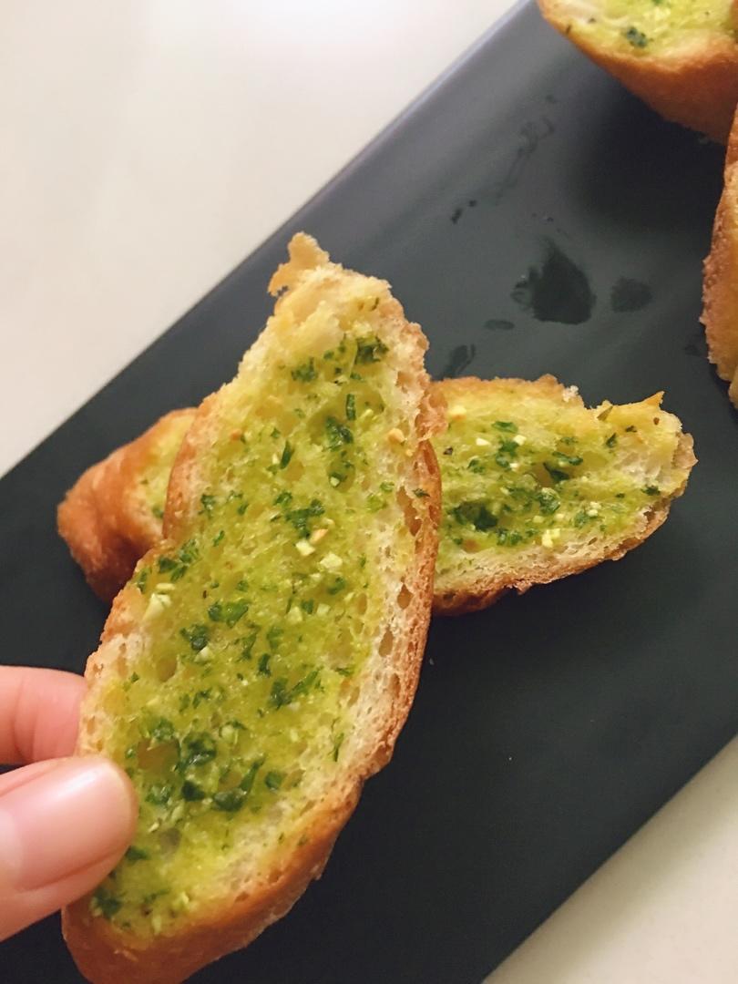 蒜香法棍面包片