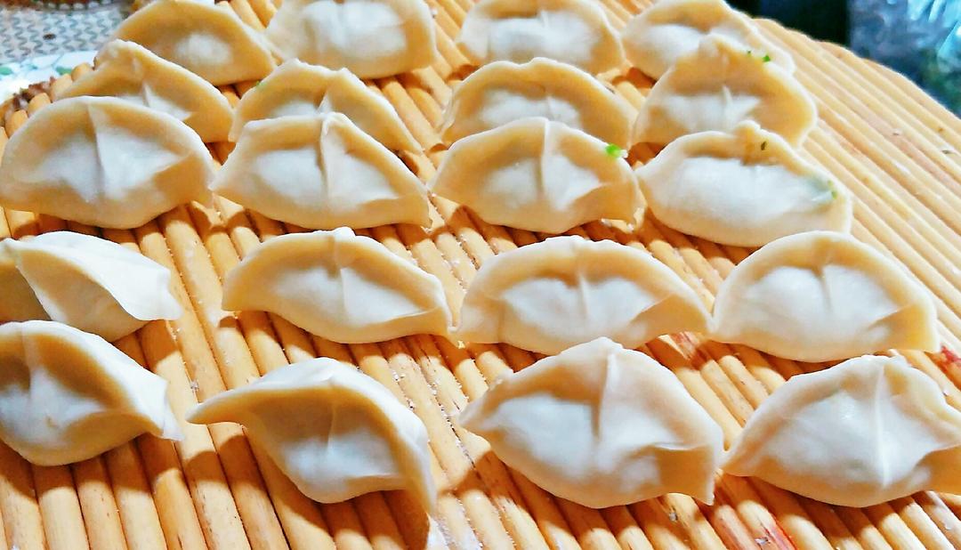刘老姥做的鲜嫩味美鮁鱼饺子