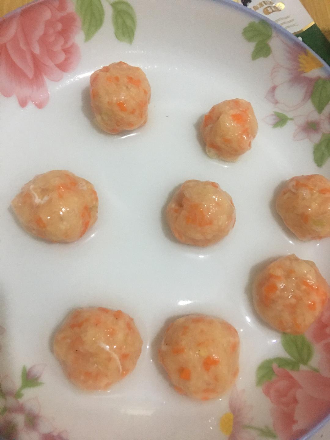 胡萝卜🥕鱼丸