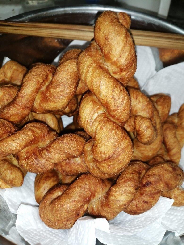 腐乳孜然小麻花