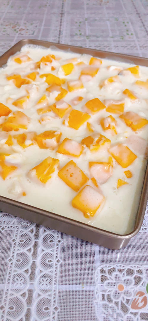 最爱吃的鱼做的牛奶芒果布丁白凉粉简易版