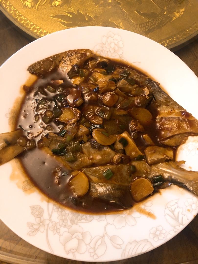 家常红烧鲳鱼