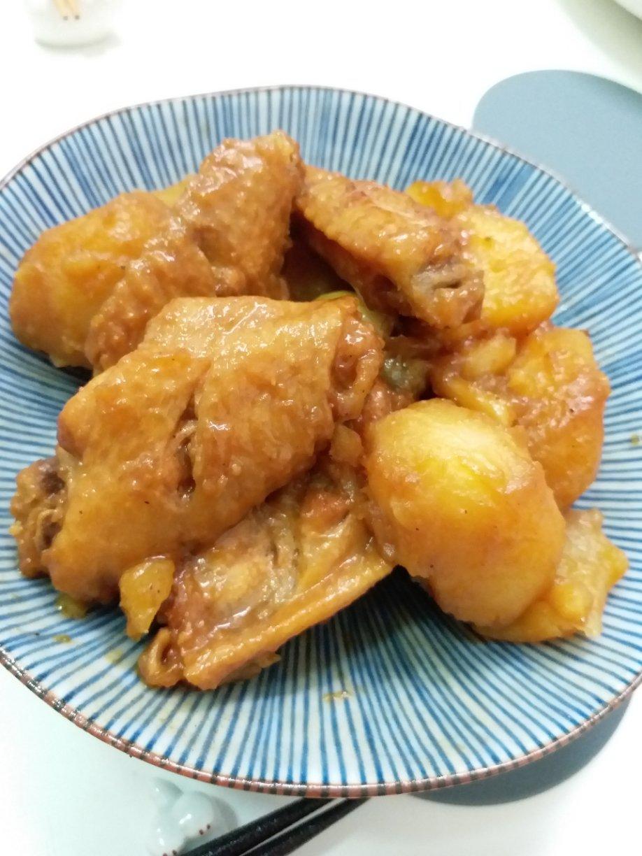 家常鸡翅炖土豆