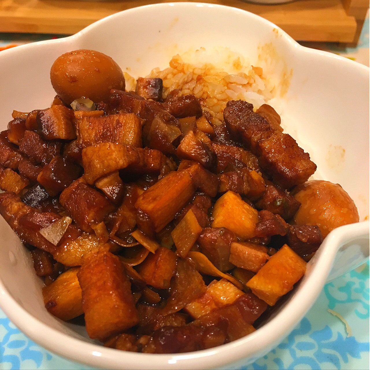 冬笋香菇卤肉饭（一碗饭俘获老公的胃）