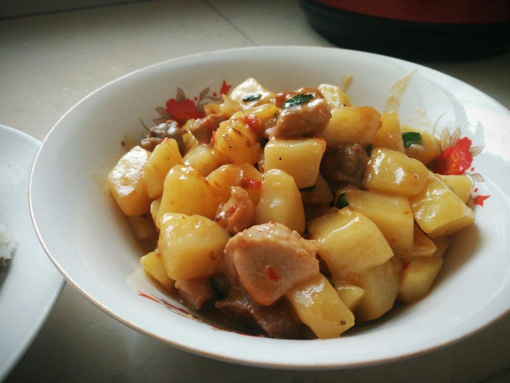 土豆烧肉
