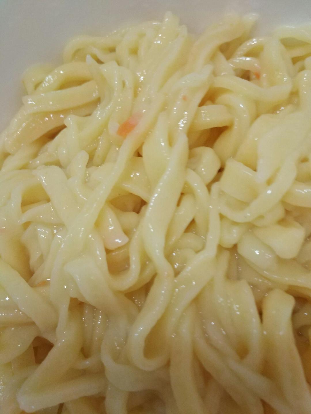 胡萝卜手擀面