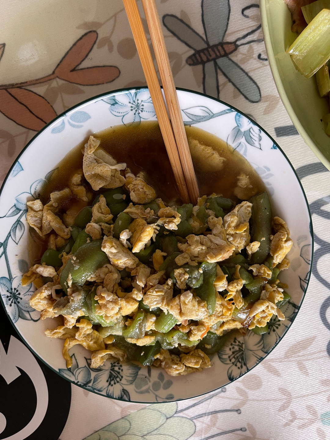 简单快手，五分钟搞定的丝瓜炒蛋