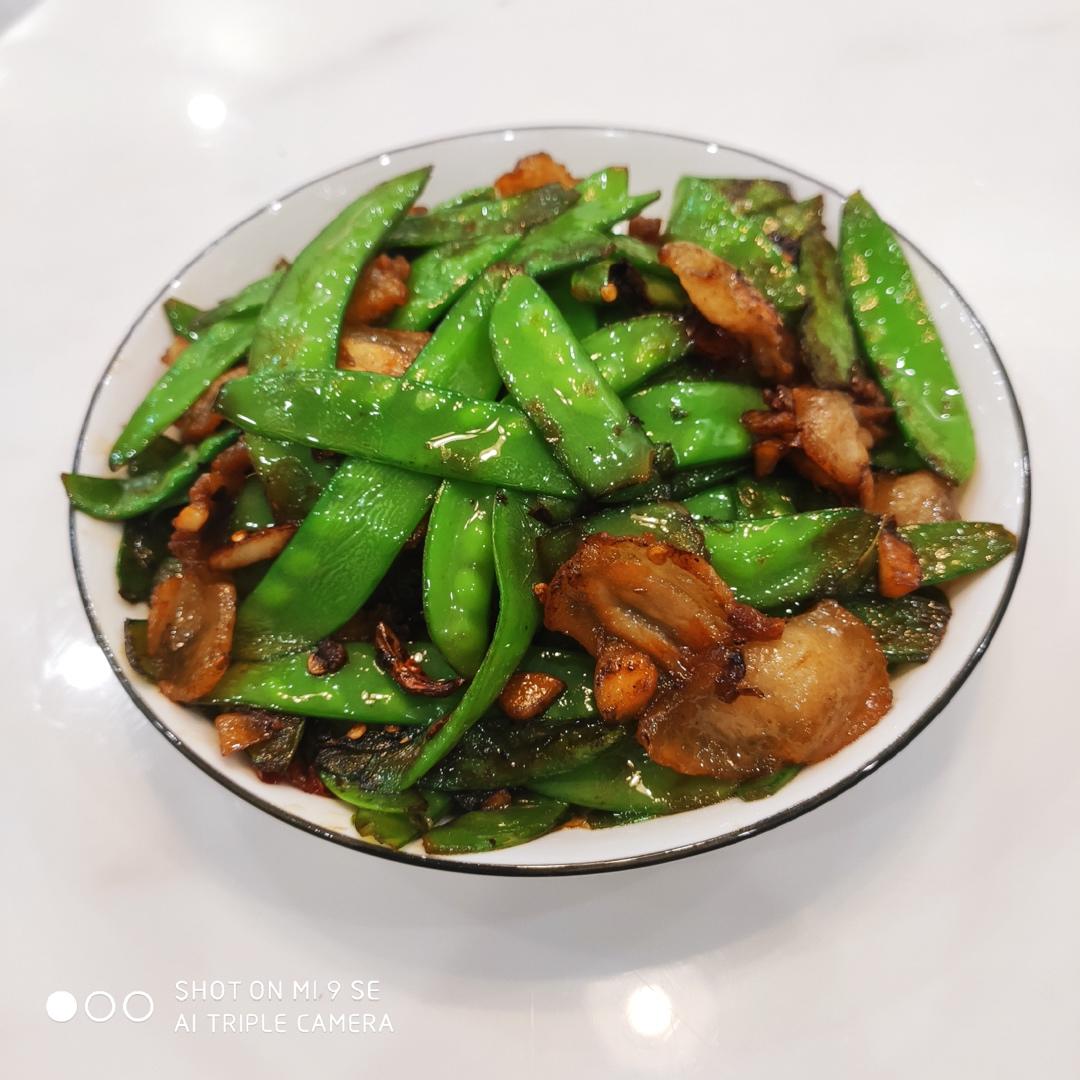 荷兰豆炒腊肉